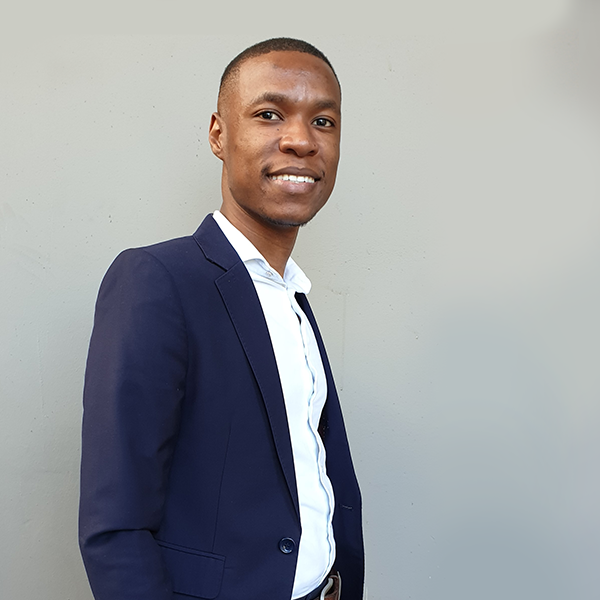 Paballo Nhambiri
